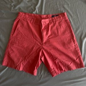 vineyard vines breaker short